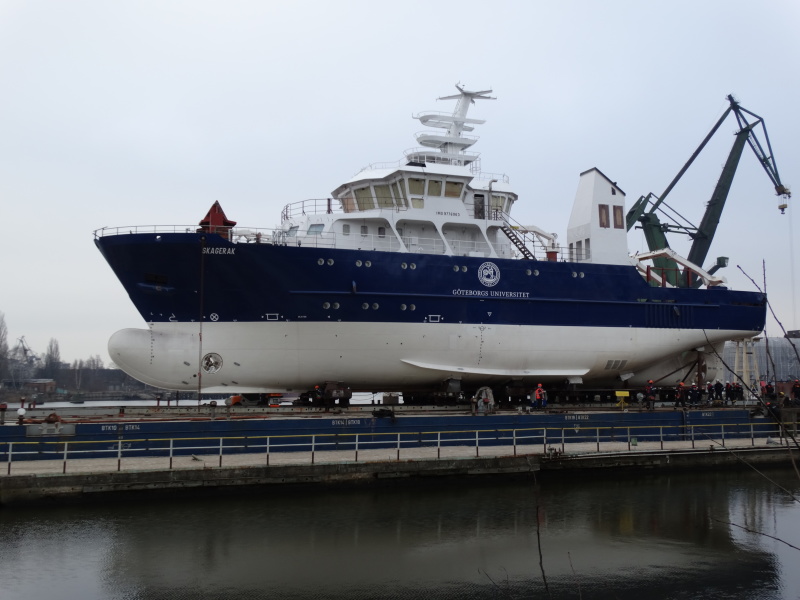 University of Gothenburg vessel SKAGERAK with two unitsof Nautical Fume Cupboard NVR Series from VIAME